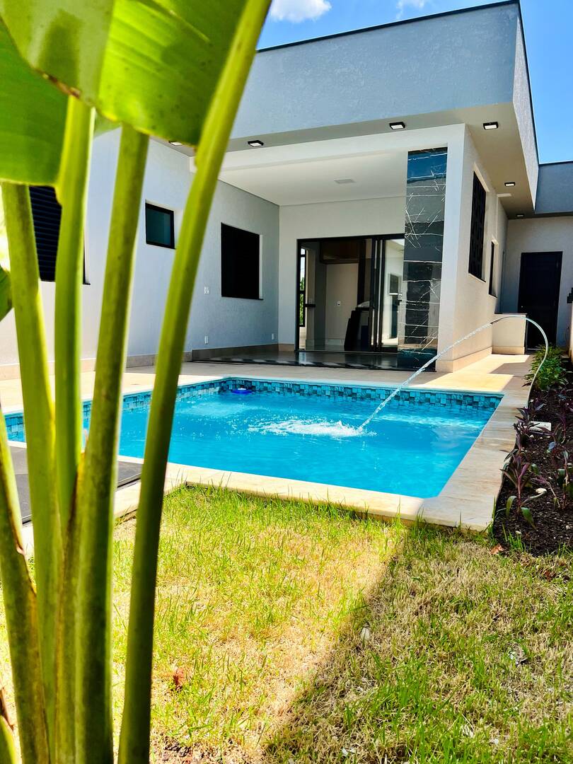 #1841 - Casa em condomínio para Venda em Hortolândia - SP