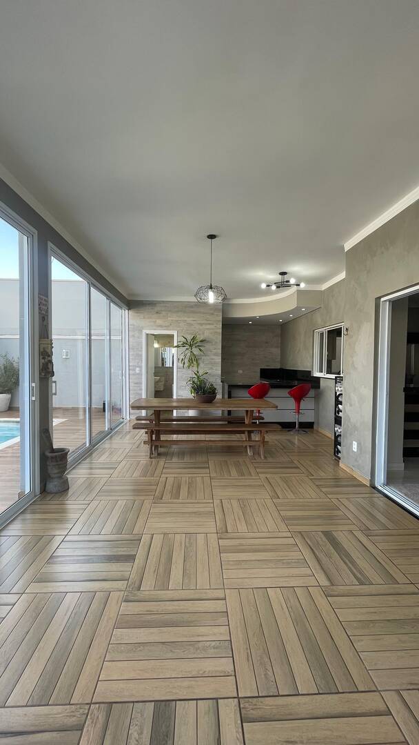 #1987 - Casa em condomínio para Venda em Hortolândia - SP