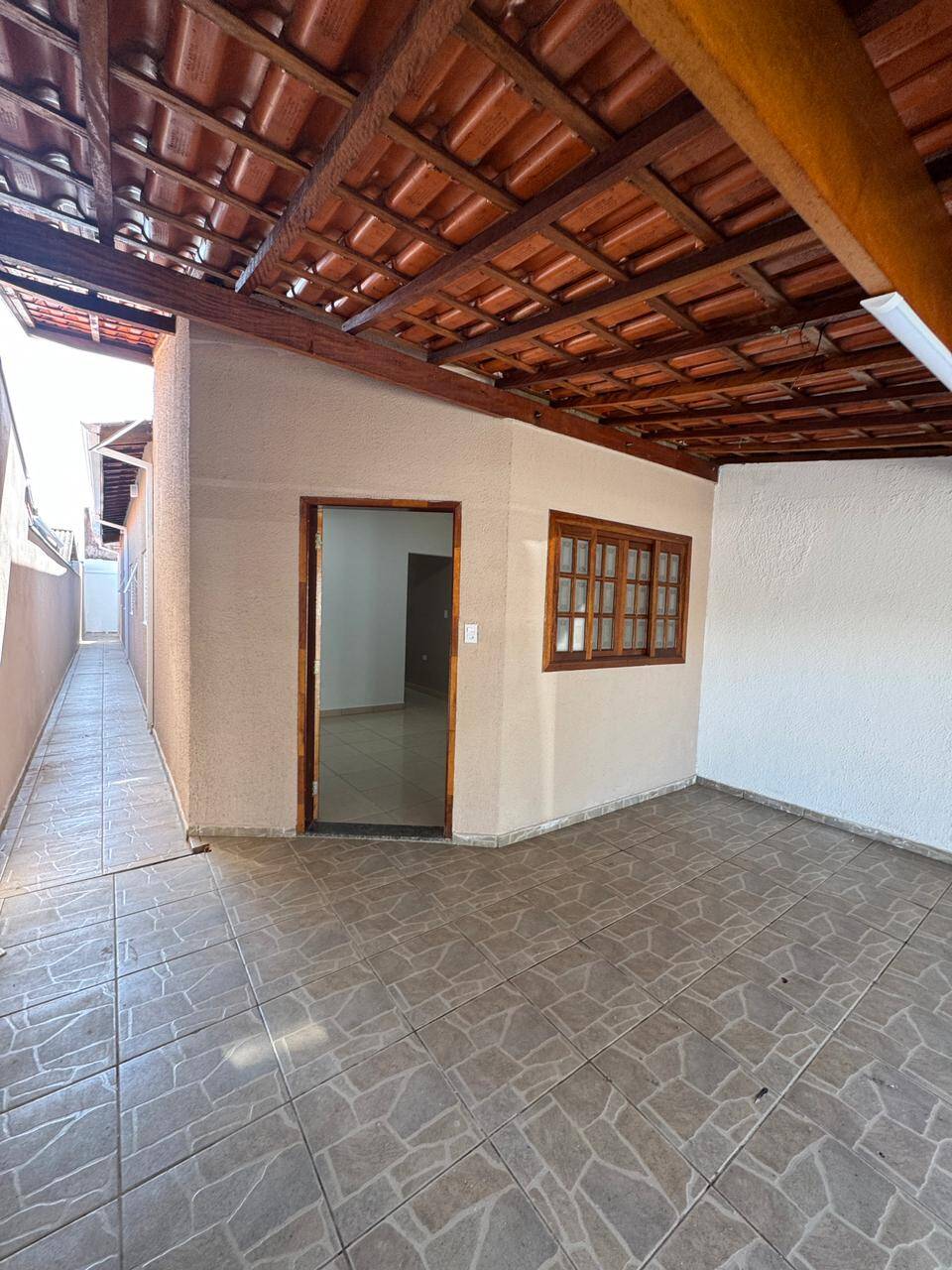 #1989 - Casa para Venda em Hortolândia - SP