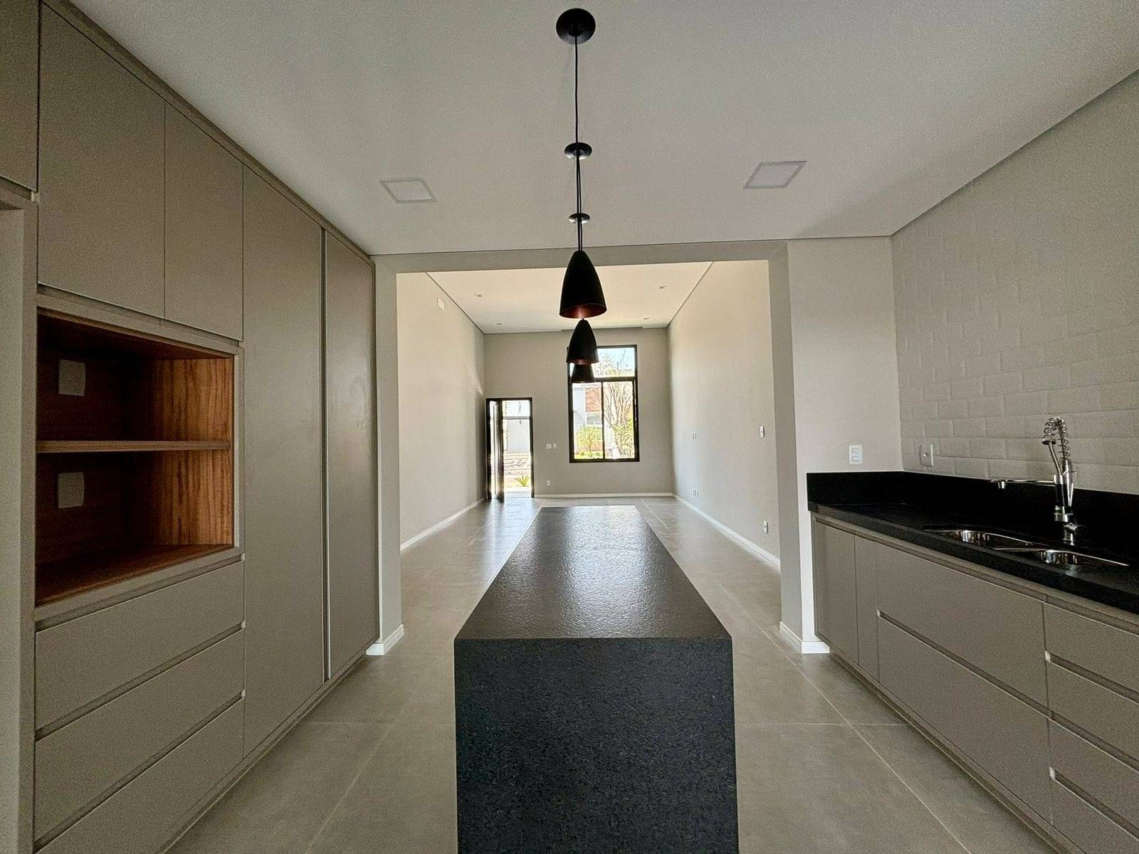 #2193 - Casa em condomínio para Venda em Hortolândia - SP