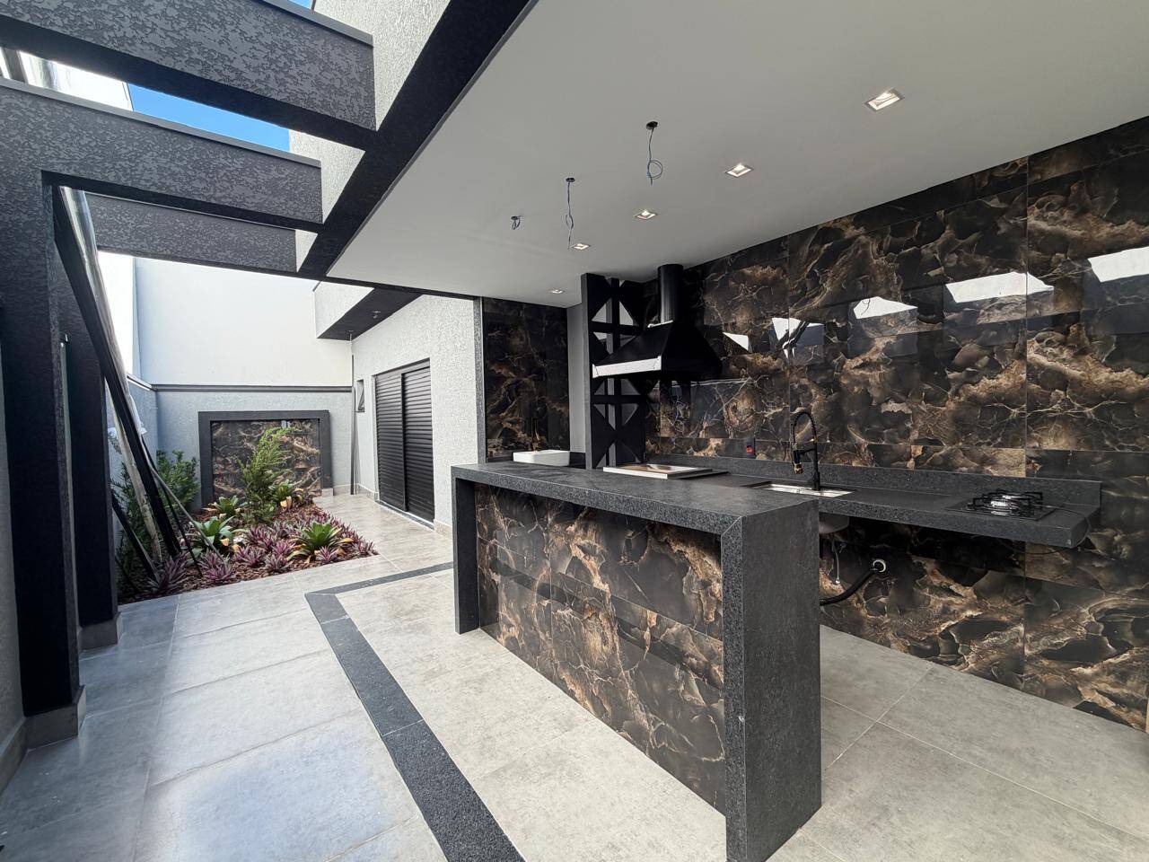 #2267 - Casa em condomínio para Venda em Monte Mor - SP