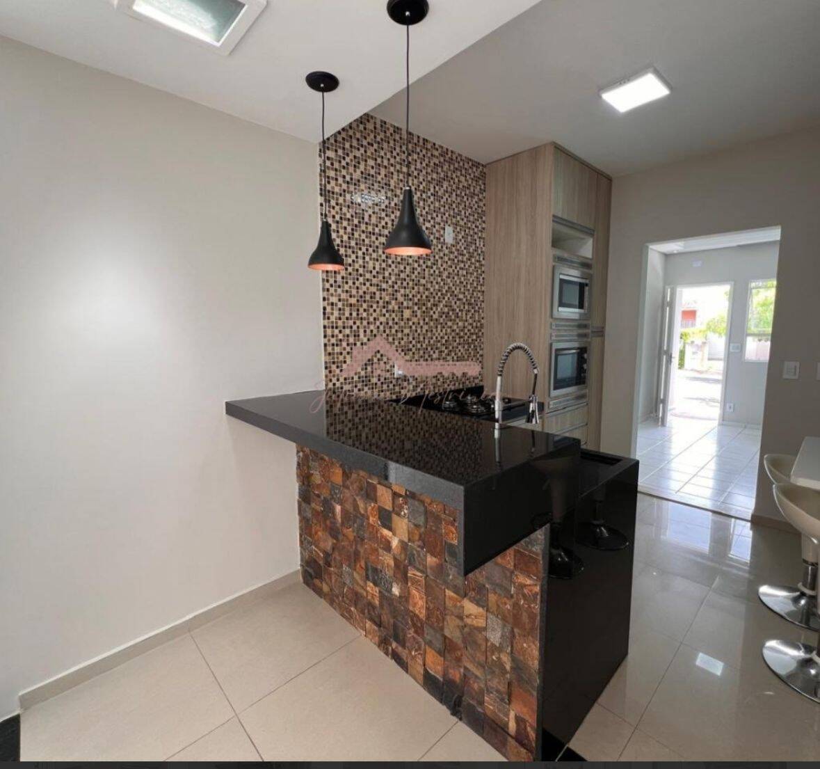 #2317 - Casa em condomínio para Venda em Hortolândia - SP