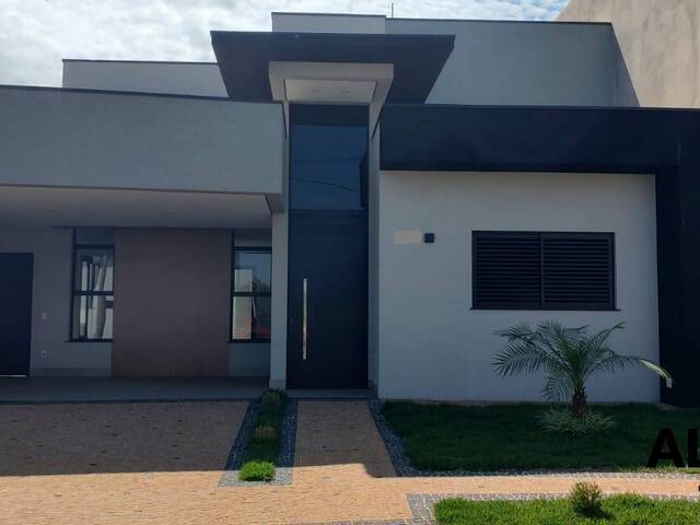 Venda em Residencial Jardim do Jatobá - Hortolândia