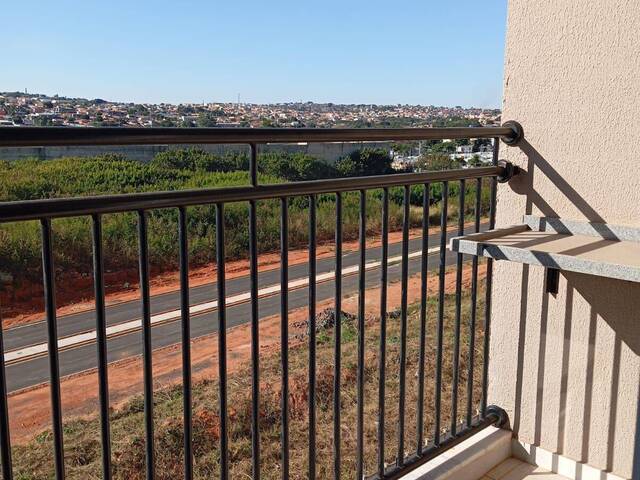 #2020 - Apartamento para Venda em Hortolândia - SP - 2