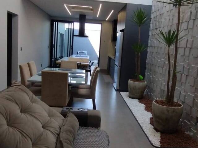 #2052 - Casa para Venda em Hortolândia - SP - 3