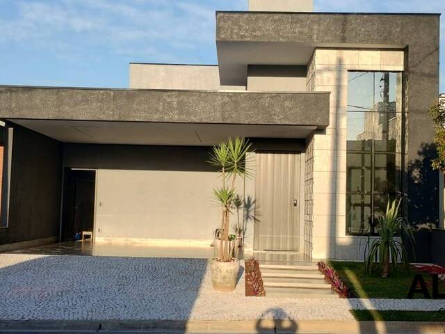 #2052 - Casa para Venda em Hortolândia - SP - 2
