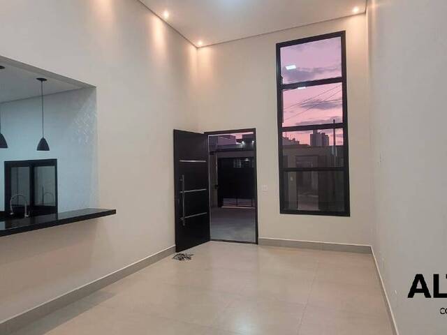 #2113 - Casa para Venda em Hortolândia - SP - 2