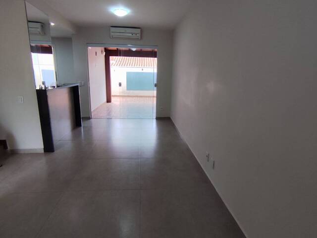 #2181 - Casa em condomínio para Venda em Hortolândia - SP - 2