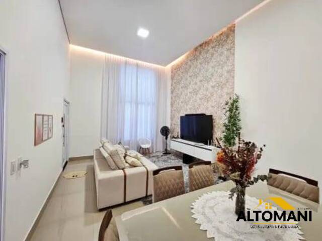 Venda em Residencial Jardim do Jatobá - Hortolândia