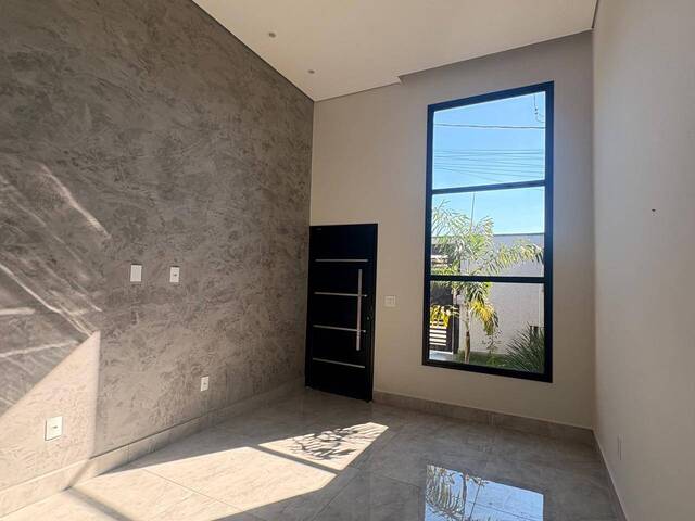 #1667 - Casa para Venda em Hortolândia - SP