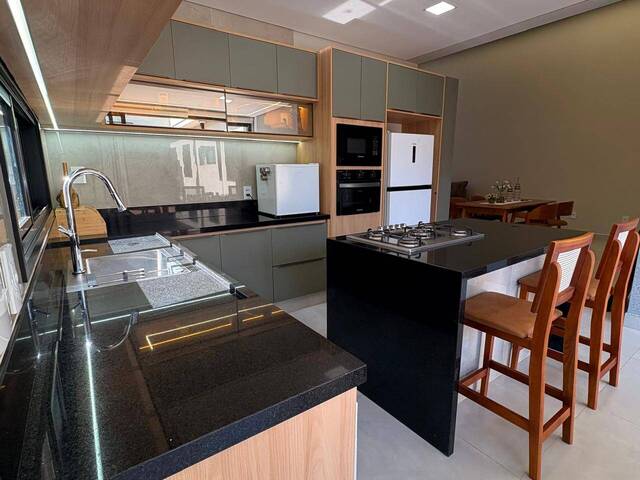 #2350 - Casa em condomínio para Venda em Hortolândia - SP - 2