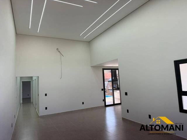 #2362 - Casa em condomínio para Venda em Hortolândia - SP - 2